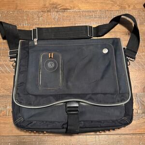 Targus Rugged Laptop Messenger Bag Computer Case Padded Air Mesh Briefcase